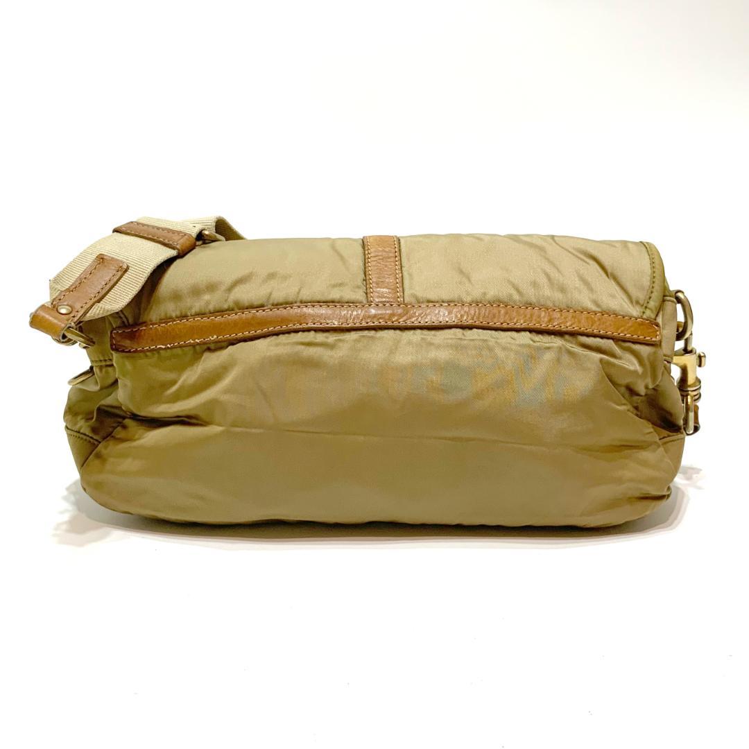 miu miu 90s アーカイブ ショルダーバッグ ナイロン カーキ系 y2k
