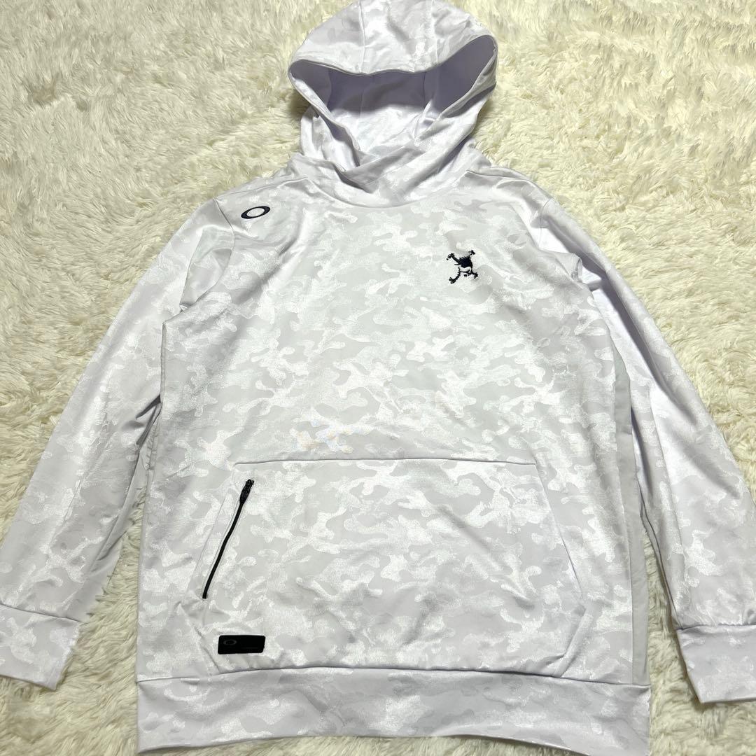 【近年】オークリー ホワイト迷彩柄 フード付き ウェア パーカー メンズ XL