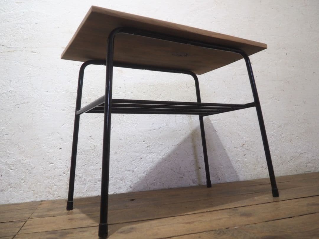 1235 ①古い木と鉄脚のテーブル　デスク　作業台　リメイク　レトロ　ビンテージ