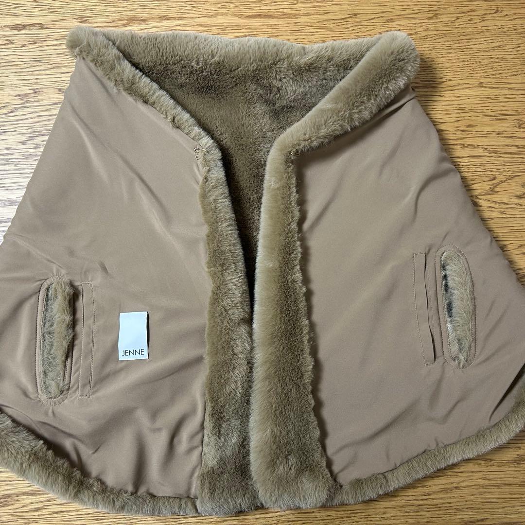 JENNE リッチボリュームファーケープ　ベージュ