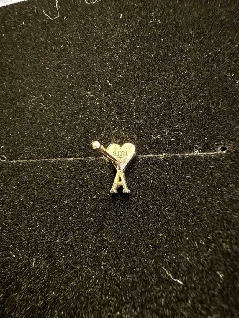 【定価23000円】ami シルバー ハート型ピアス【キャッチなし】