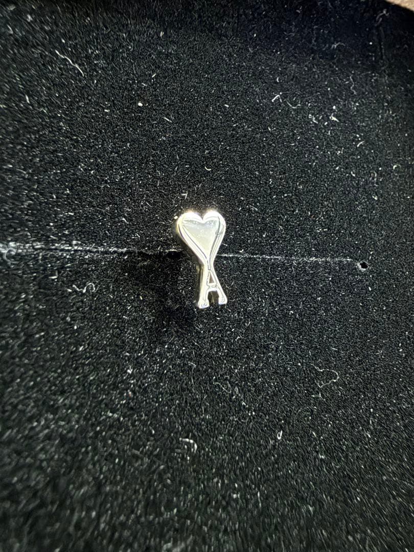 【定価23000円】ami シルバー ハート型ピアス【キャッチなし】