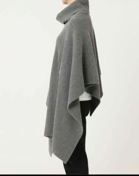 けみごろうAP studio APストゥディオタートルネックポンチョ☆