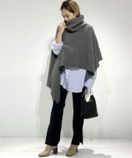 けみごろうAP studio APストゥディオタートルネックポンチョ☆