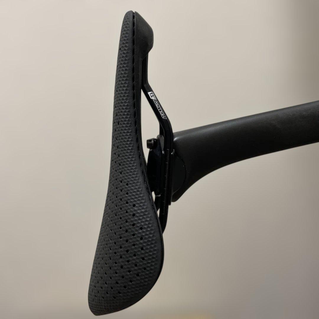 新品　SPECIALIZED POWER PRO MIRROR 143ミリ