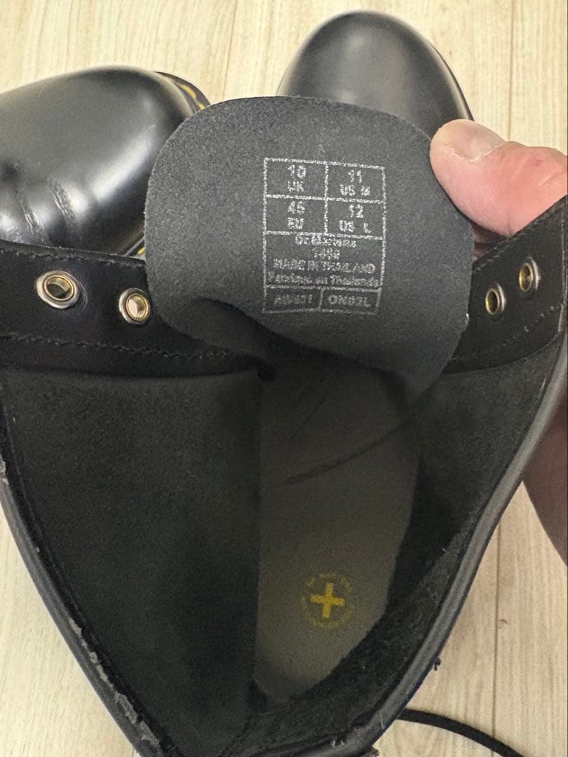 氷室京介ドクターマーチン8ホールUK10