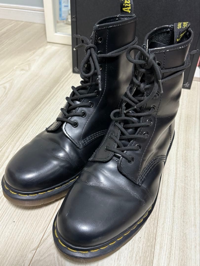 氷室京介ドクターマーチン8ホールUK10