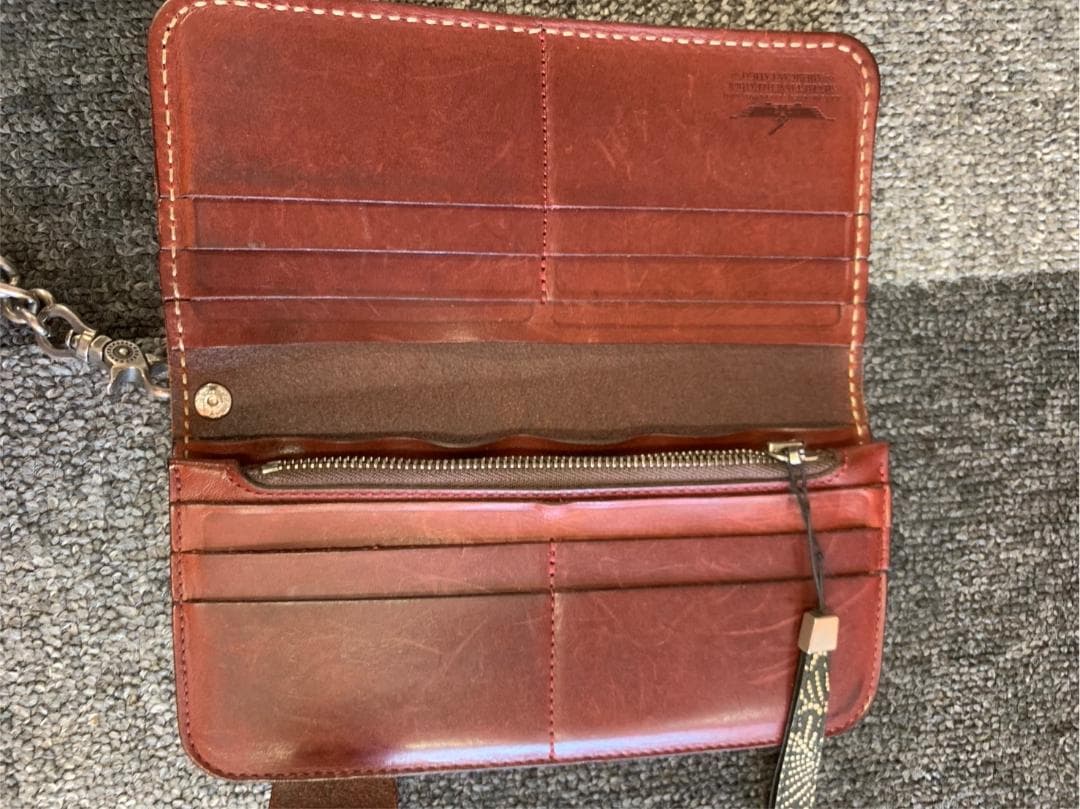 FUNNY ロングウォレット　長財布　本革　レザー　レッド