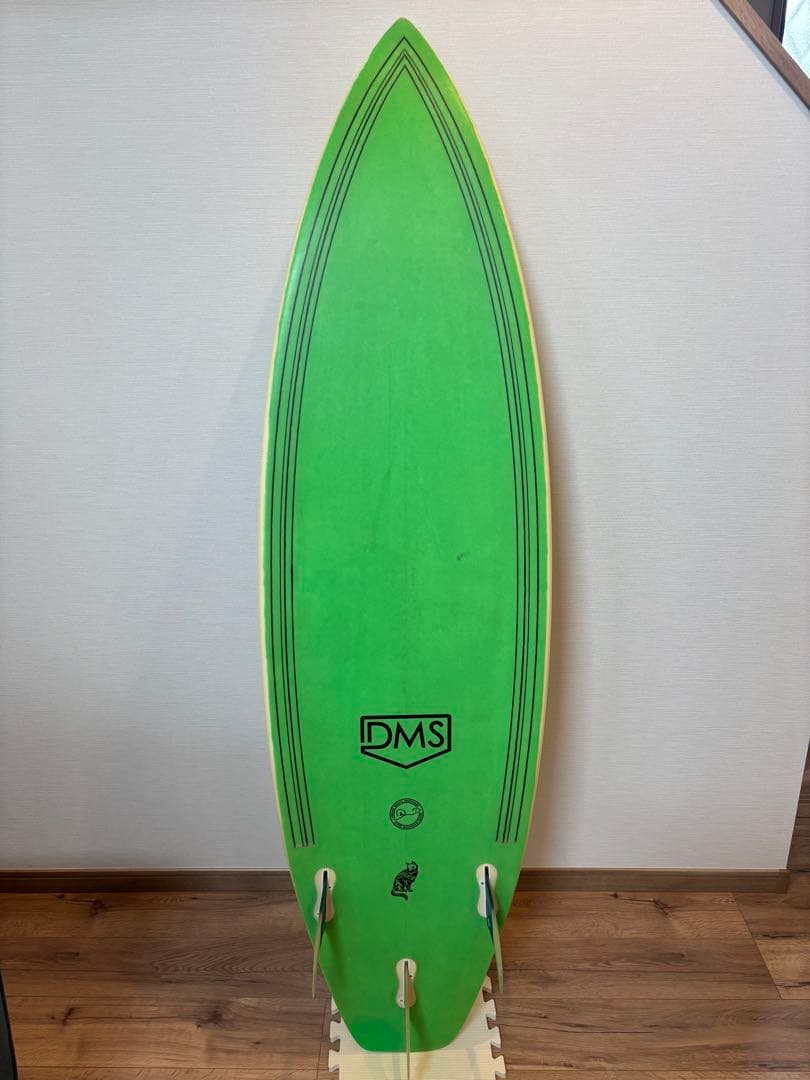 DMS サーフボード ブラックキャット　5.10
