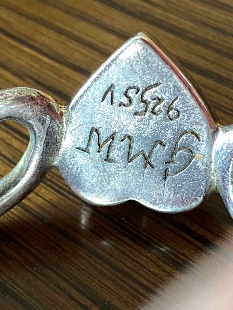 ハート　ターコイズ　バングル