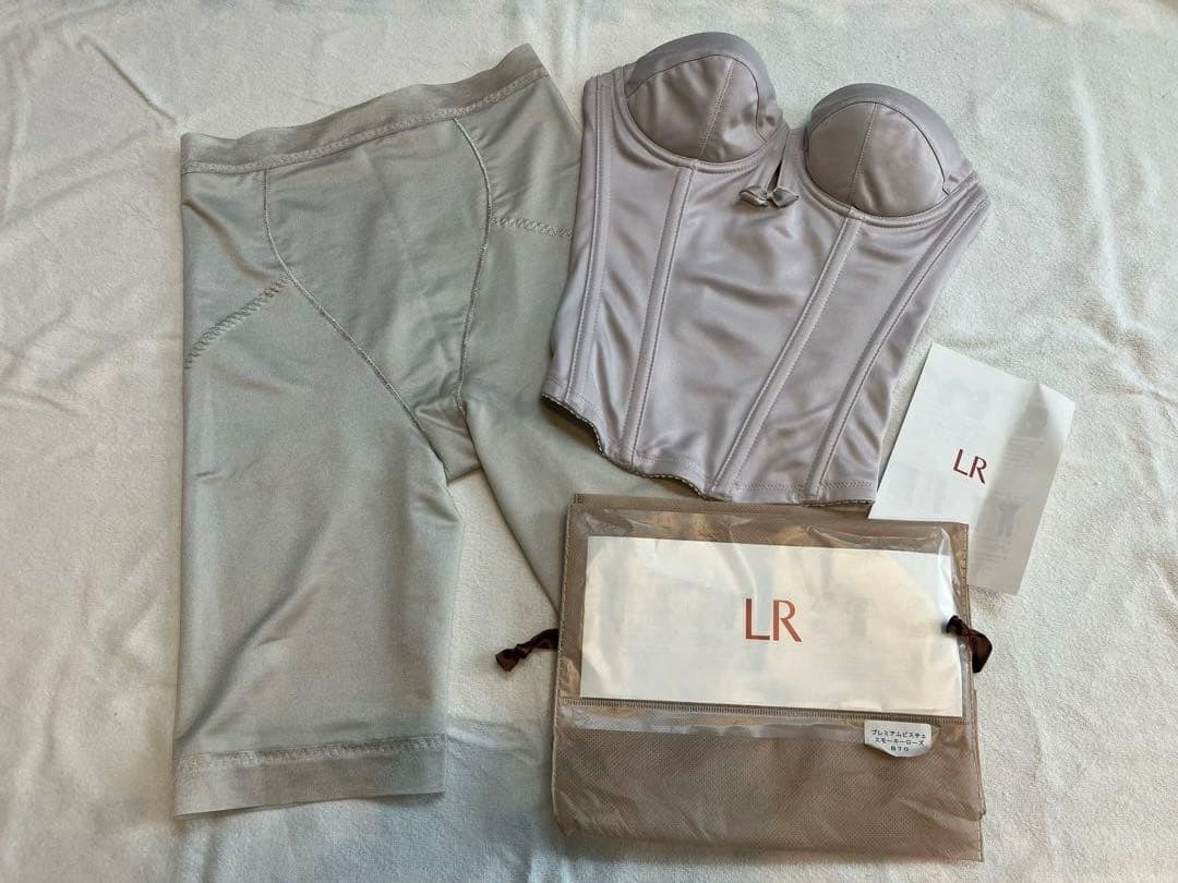 ブライダルインナー （ラビアンローゼ）