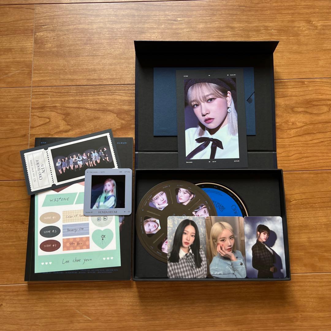 IZ*ONE アルバム(付属品付き)トレカ まとめ売り