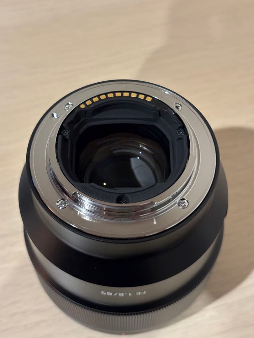 SONY FE 85mm F1.8 レンズ