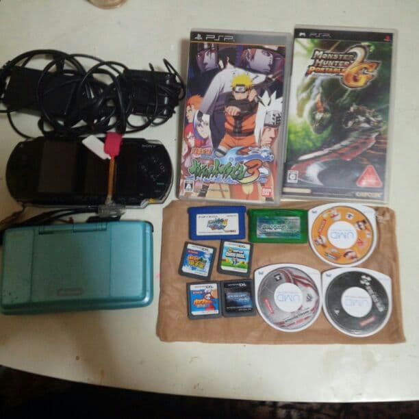 DS、PSP、各充電器、カセット
