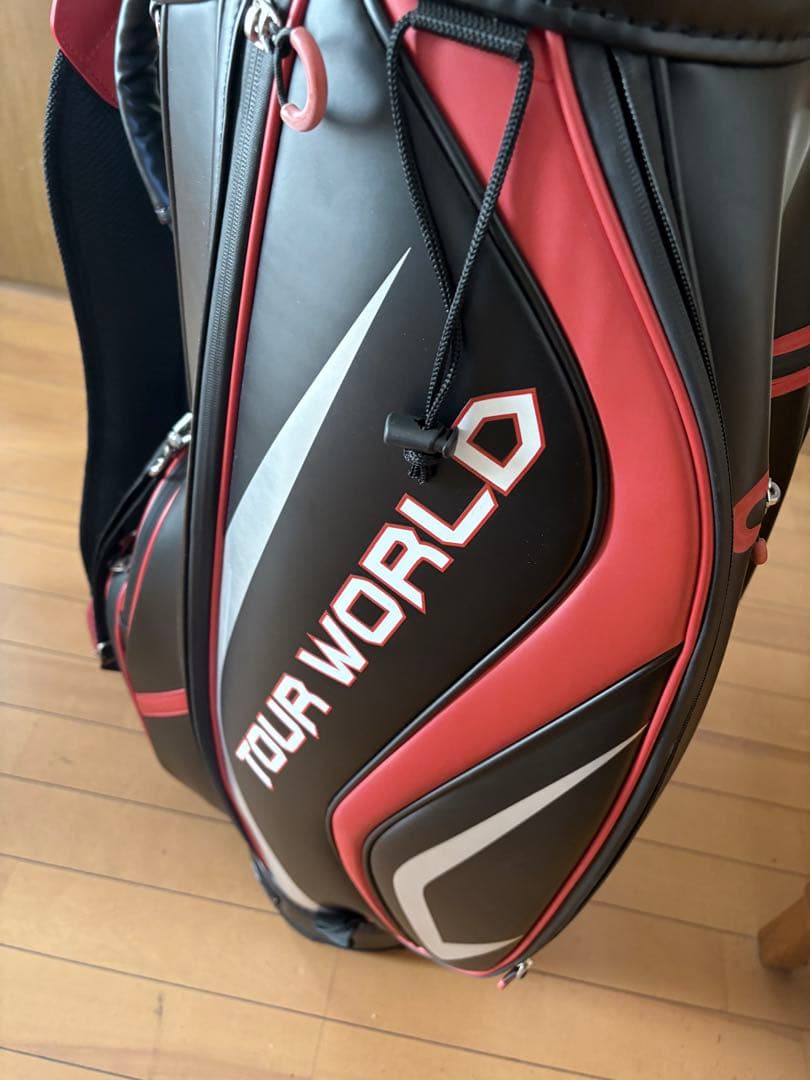 良品　ホンマ　TOUR WORLD キャディバッグ 黒/赤　9インチ