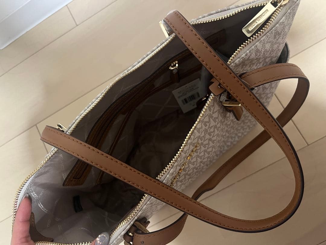 【最終価格】新品未使用MICHAEL KORS MKロゴトートバッグ