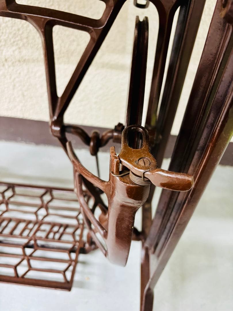 【最終値下】BROTHER 足踏みミシンテーブル アンティークテーブル　レトロ