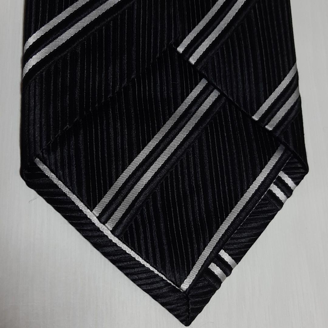 未使用 日本製 SOCIAL grace ポケットチーフ付 ソシアル グレース