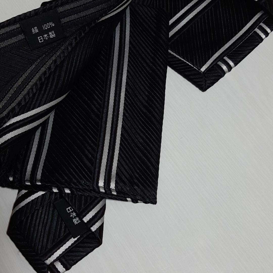 未使用 日本製 SOCIAL grace ポケットチーフ付 ソシアル グレース