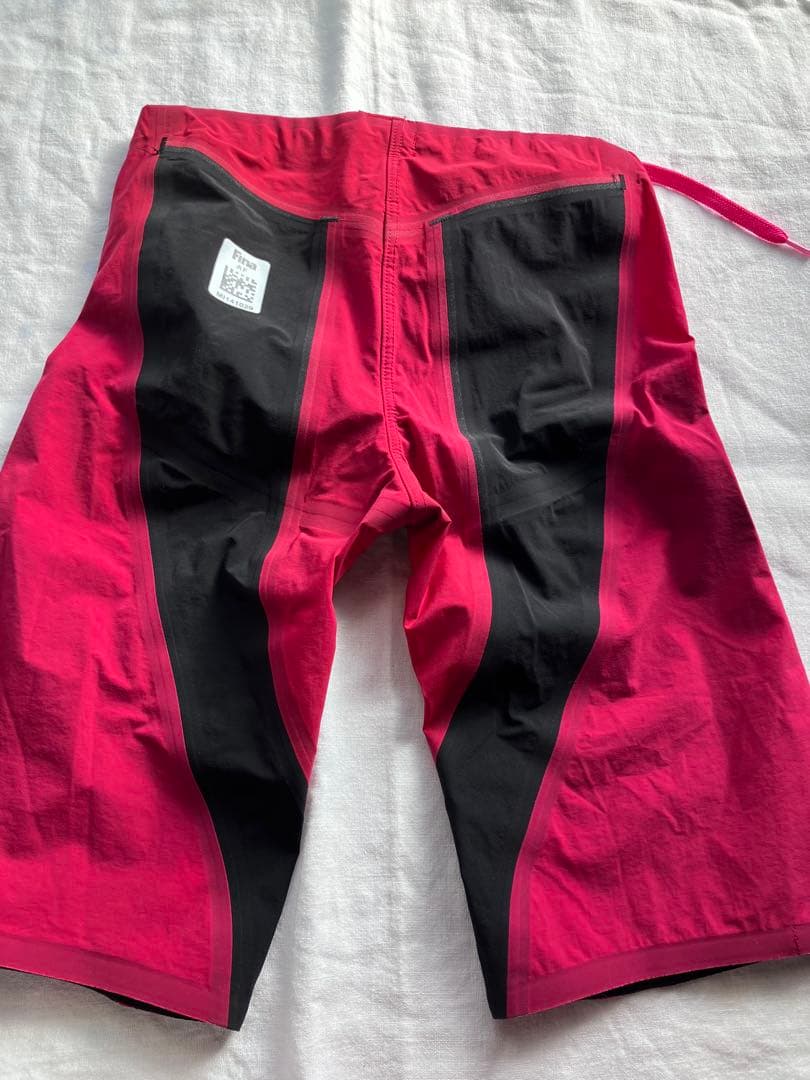 カ*レ様 ミズノ 競泳高速水着　ソニック　GX sonic 4 mr サイズSS