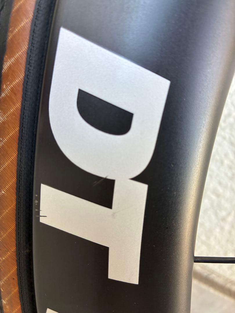 DT SWISS 1600 カーボンホイール　前後セット