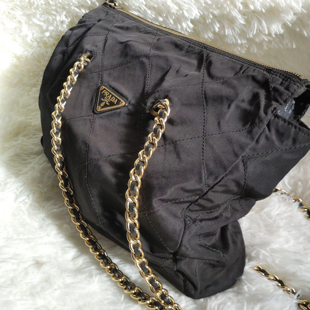 PRADA キルティングチェーンバッグ 肩掛け ショルダーバッグ レディース