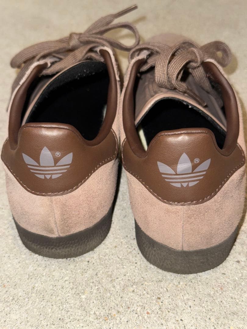 adidas GAZELLE ガゼル　茶色　スニーカー24㎝