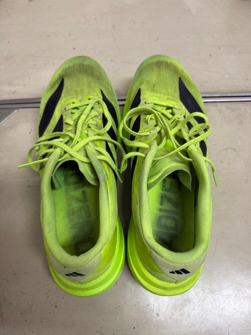 アディダス　エボsl　26.0cm