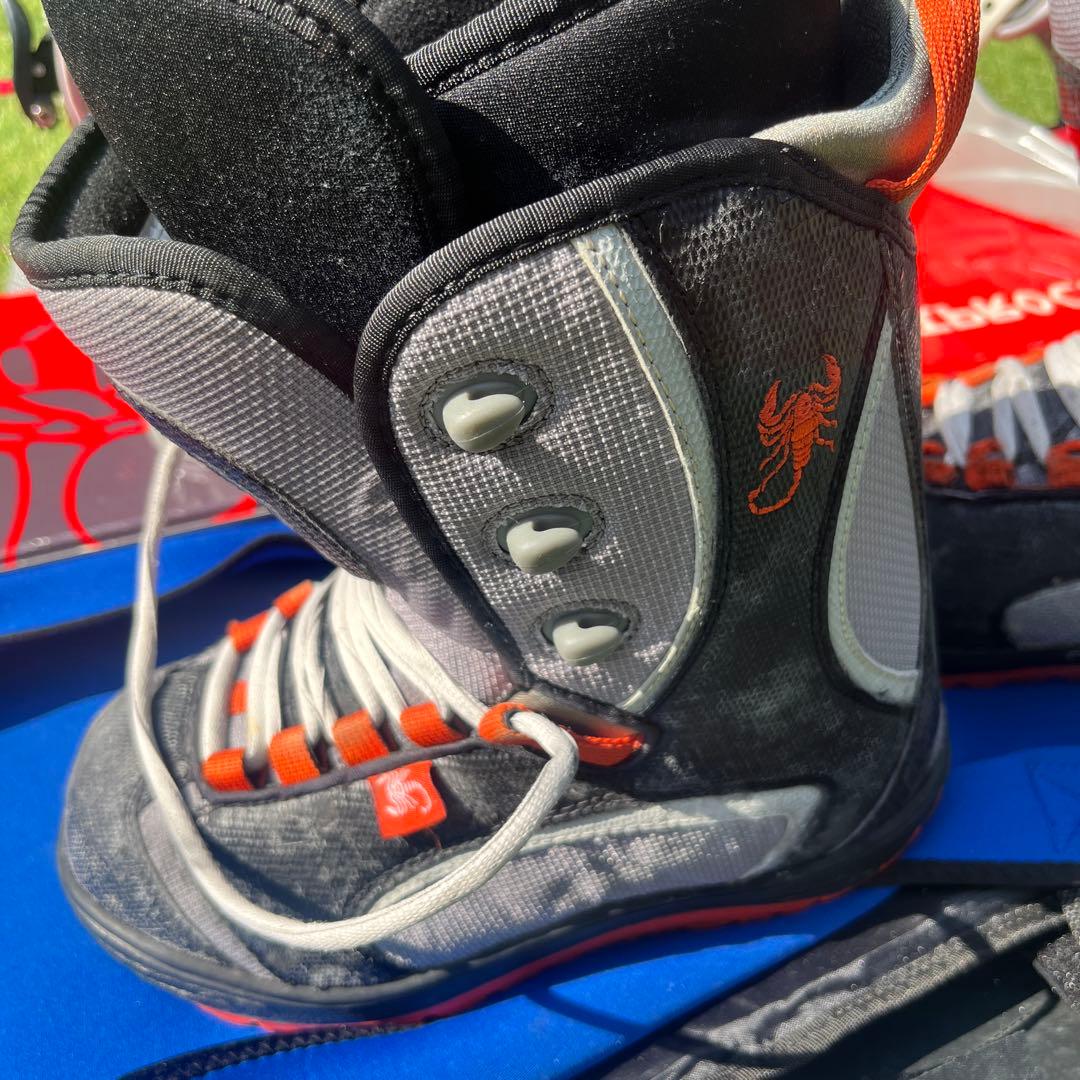 限界価格！スコーピオンスノーボードフルセット　ボード、ビンディング、靴、カバー