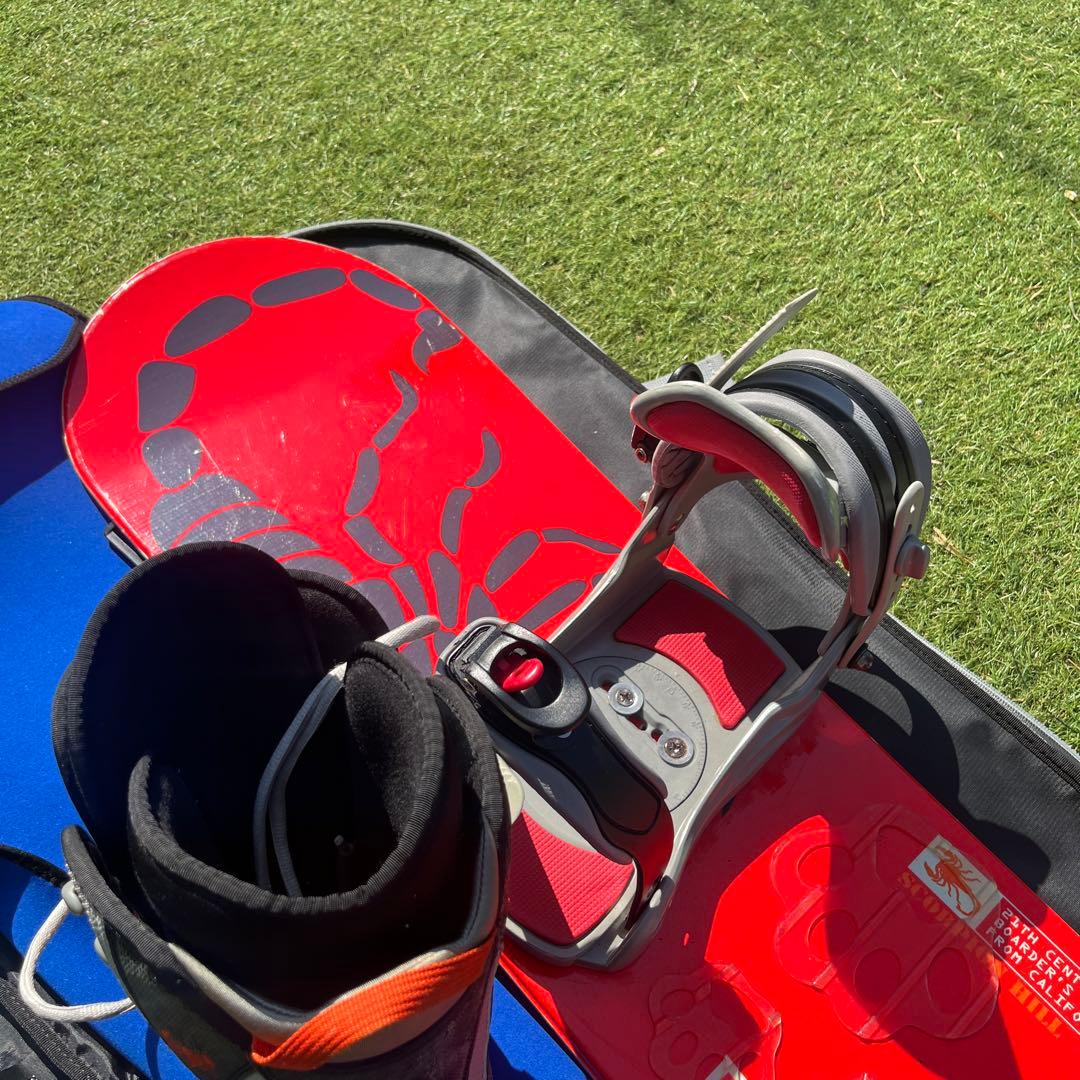 限界価格！スコーピオンスノーボードフルセット　ボード、ビンディング、靴、カバー