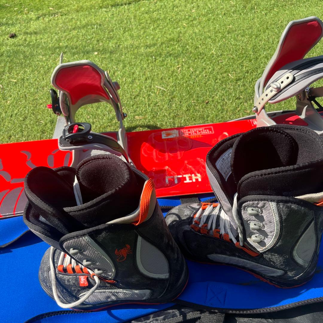 限界価格！スコーピオンスノーボードフルセット　ボード、ビンディング、靴、カバー