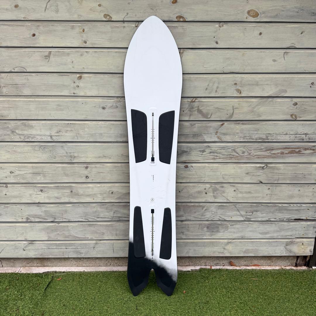 スノーボード Burton Channel Surfer 162