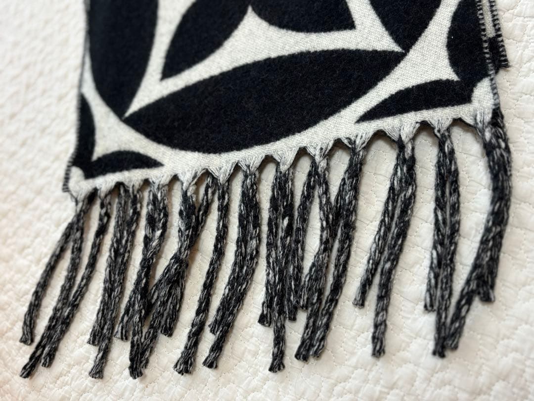 LVマフラー　メダリオン