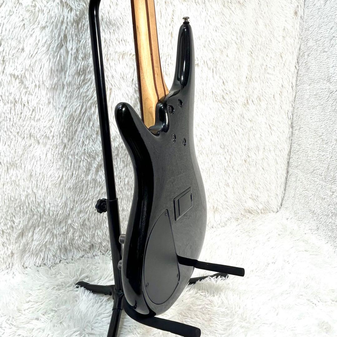 Ibanez SR305 アクティブ 5弦ベース 極細ネック