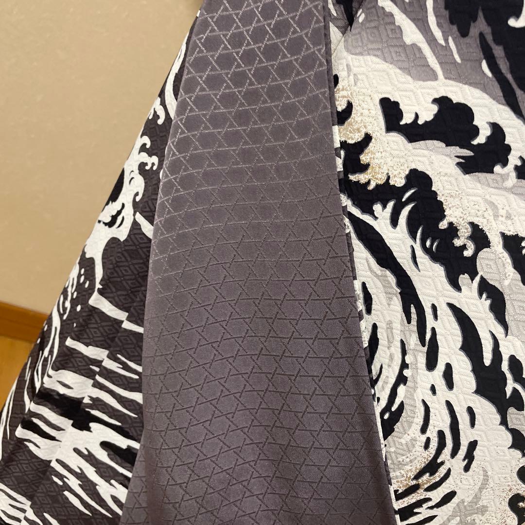 もんぷちさまご成約　成謙工房謹製　大胆な波飛沫の描かれた訪問着