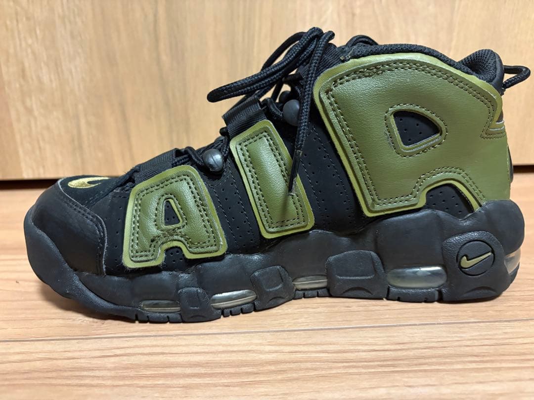 Nike Air More Uptempo ブラック/オリーブ