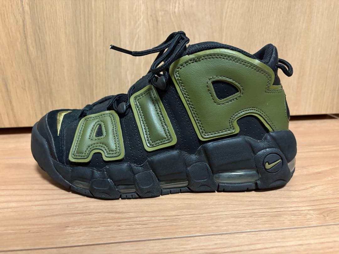 Nike Air More Uptempo ブラック/オリーブ