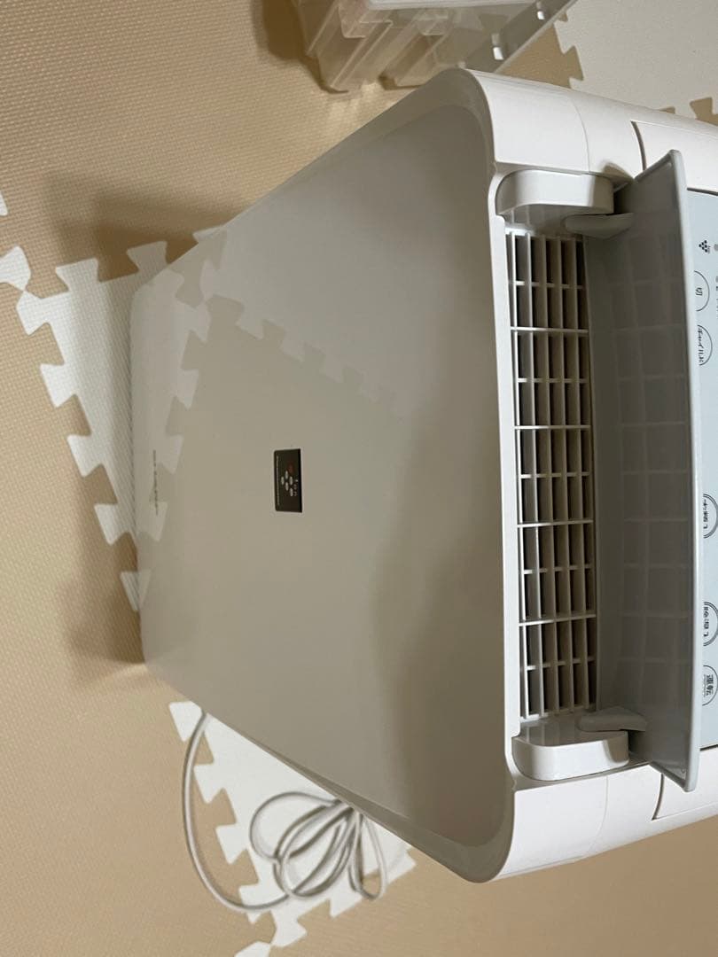 SHARP シャープ　除湿機　CV-J-71-W 2020年製