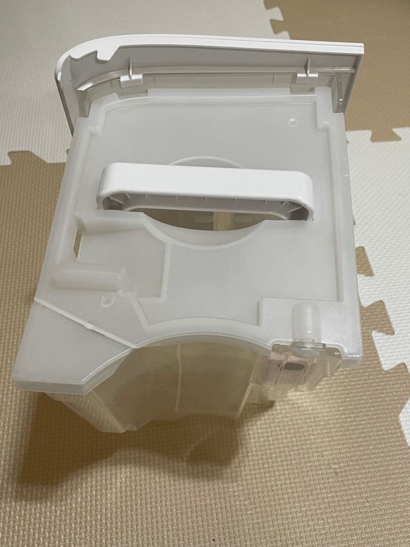 SHARP シャープ　除湿機　CV-J-71-W 2020年製