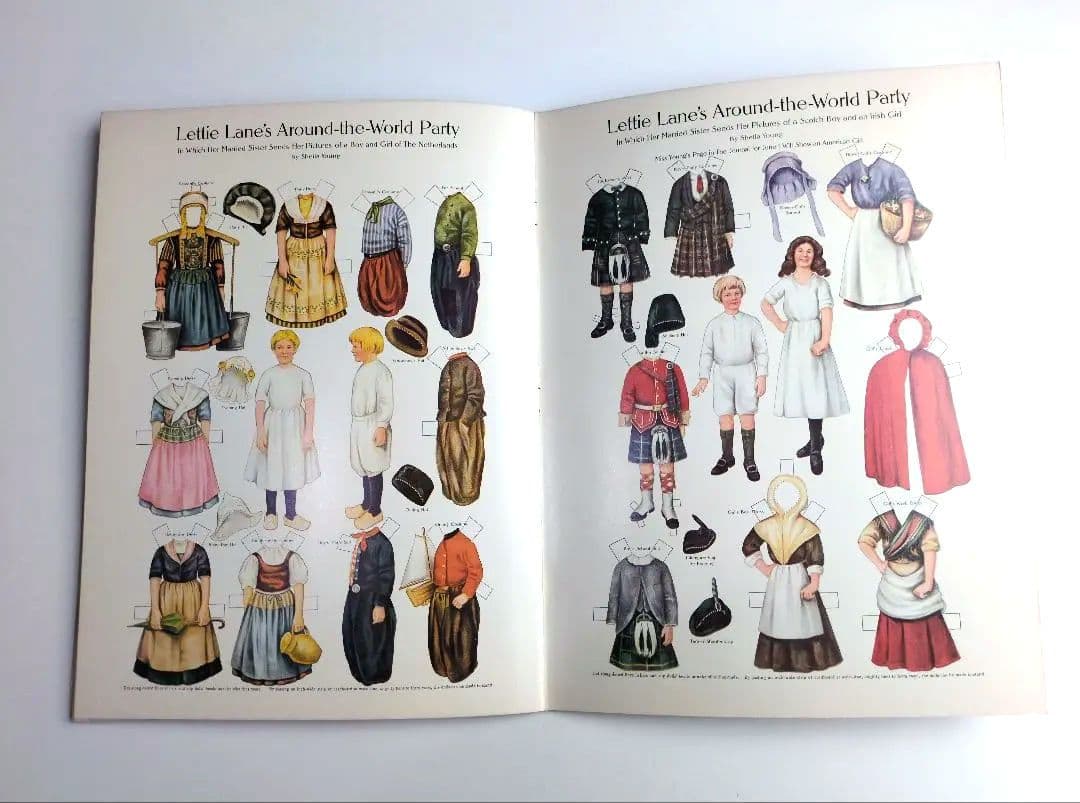 洋書　アンティーク ペーパードールズ等　５冊セット