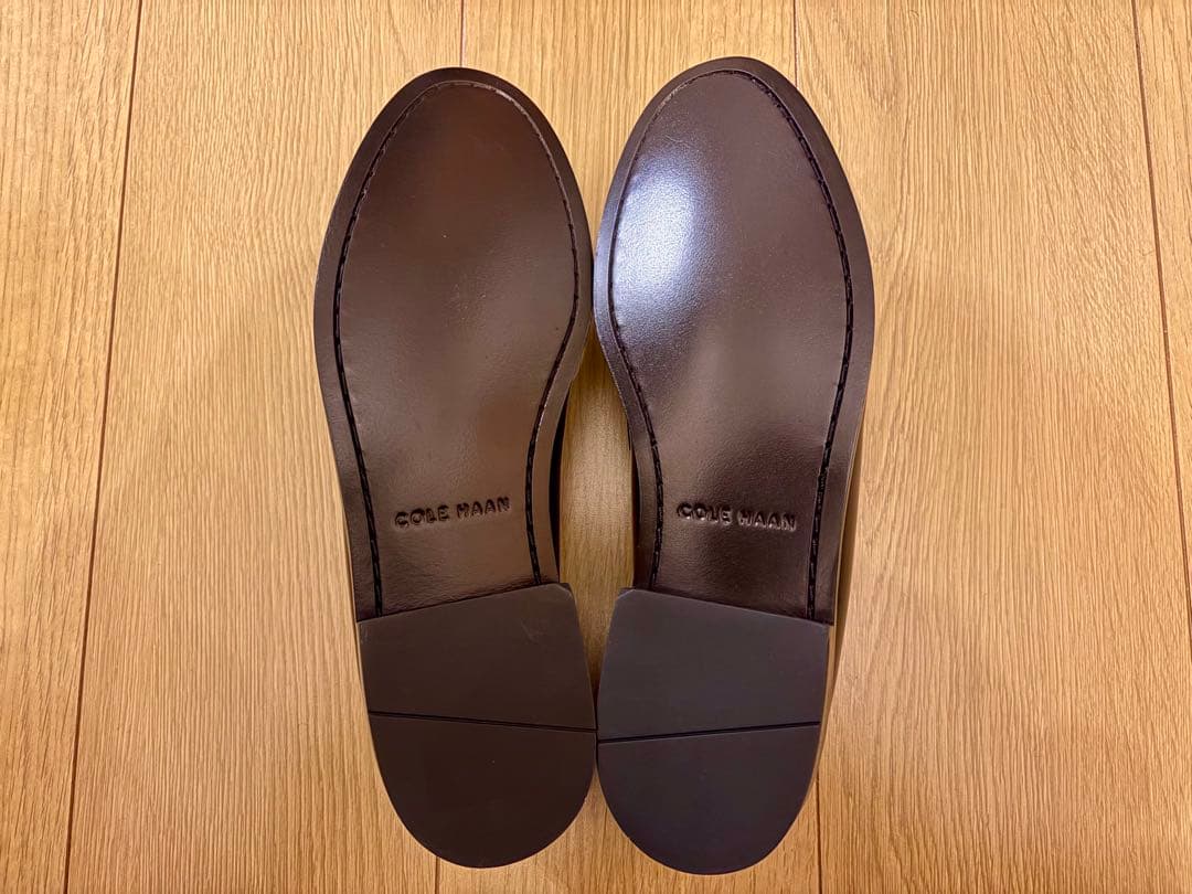 未使用 COLEHAANコールハーン ピンチペニーローファー ガラスレザー