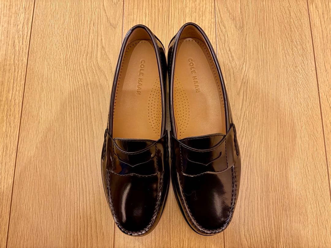 未使用 COLEHAANコールハーン ピンチペニーローファー ガラスレザー