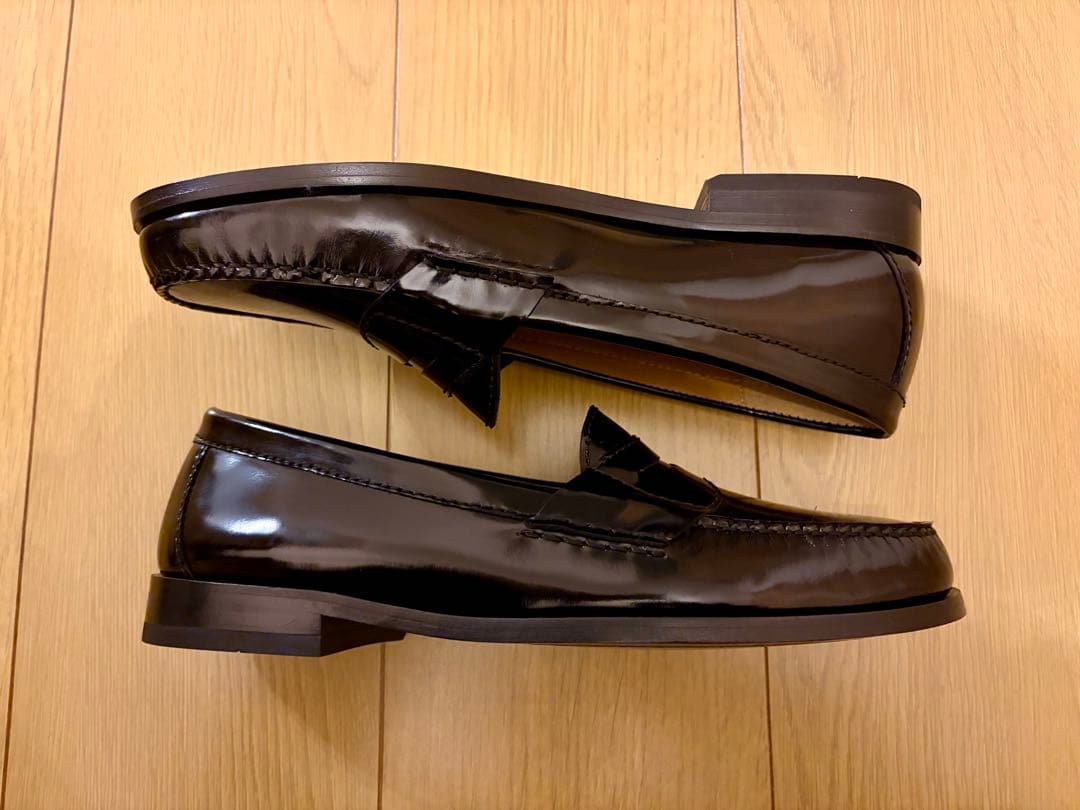 未使用 COLEHAANコールハーン ピンチペニーローファー ガラスレザー