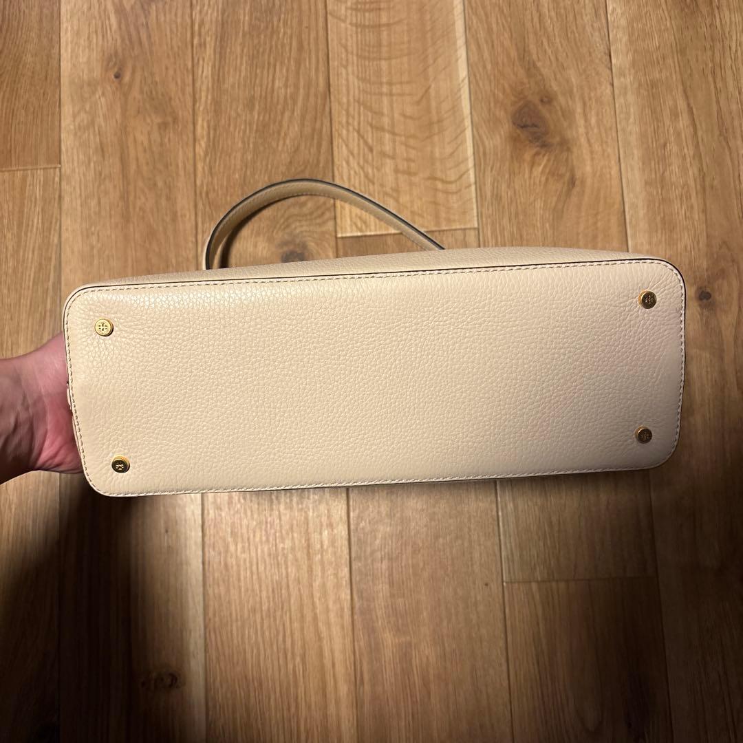 Tory Burch ベージュレザー トートバッグ