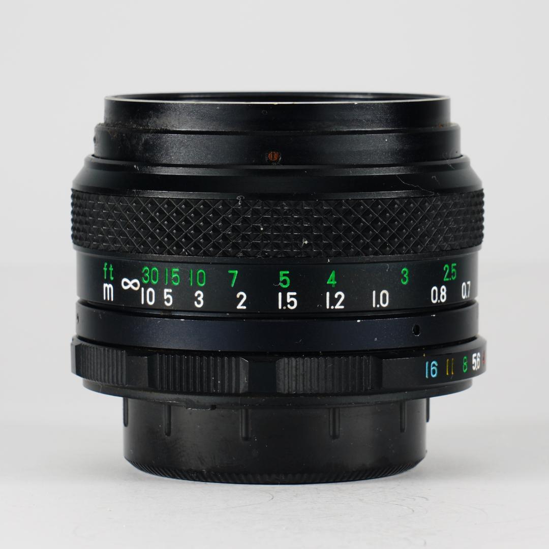 泡のようなボケで日常に彩り FUJINON 55mm F2.2 666