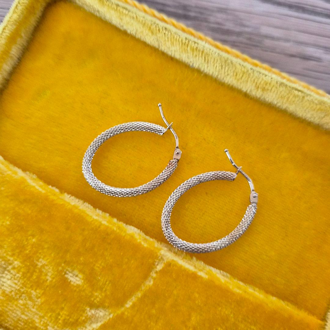 K18 フープ ピアス 750 Italy ウノアエレ ジュエリーツツミ ete