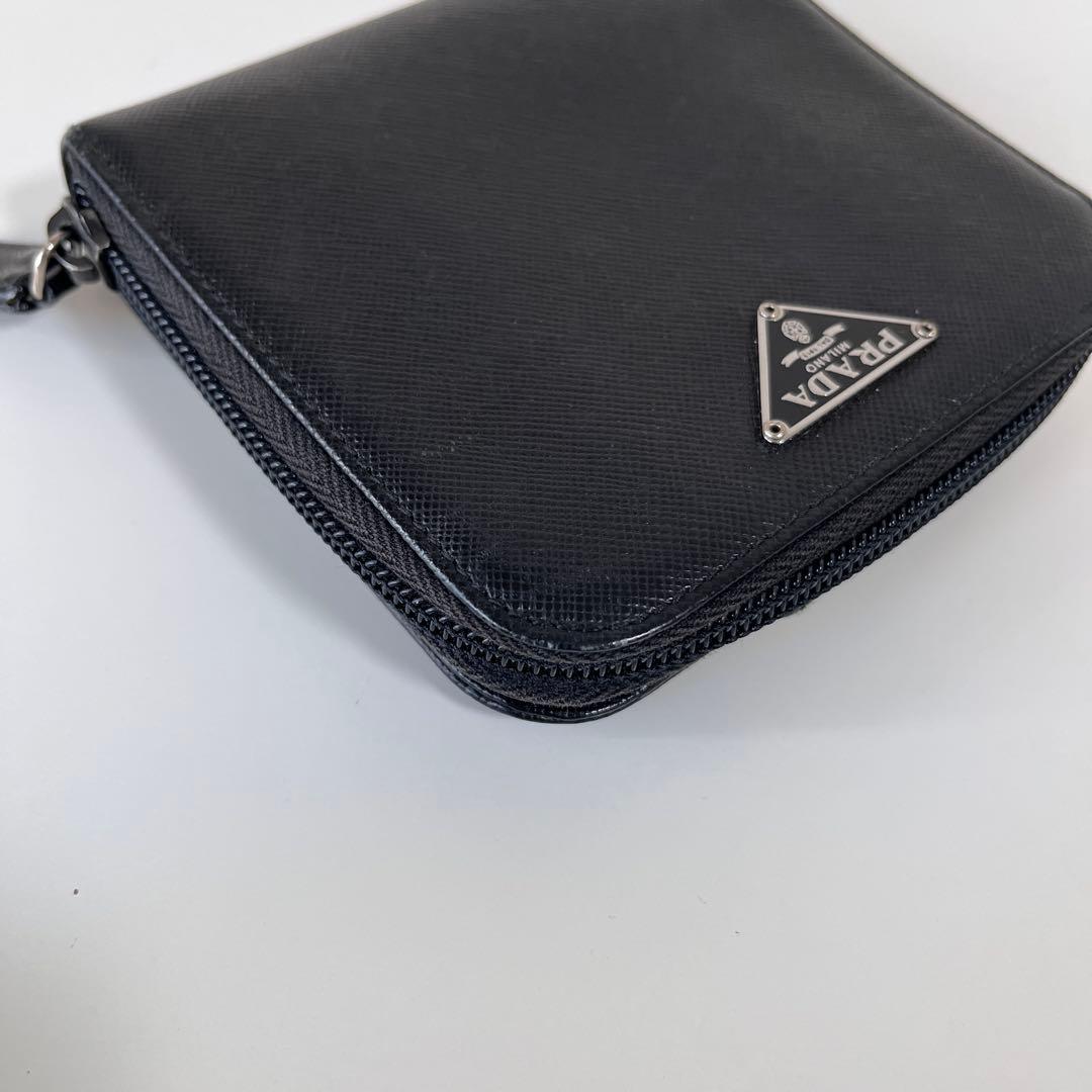 PRADA プラダ サフィアーノ レザー トライアングルロゴ ブラック 財布