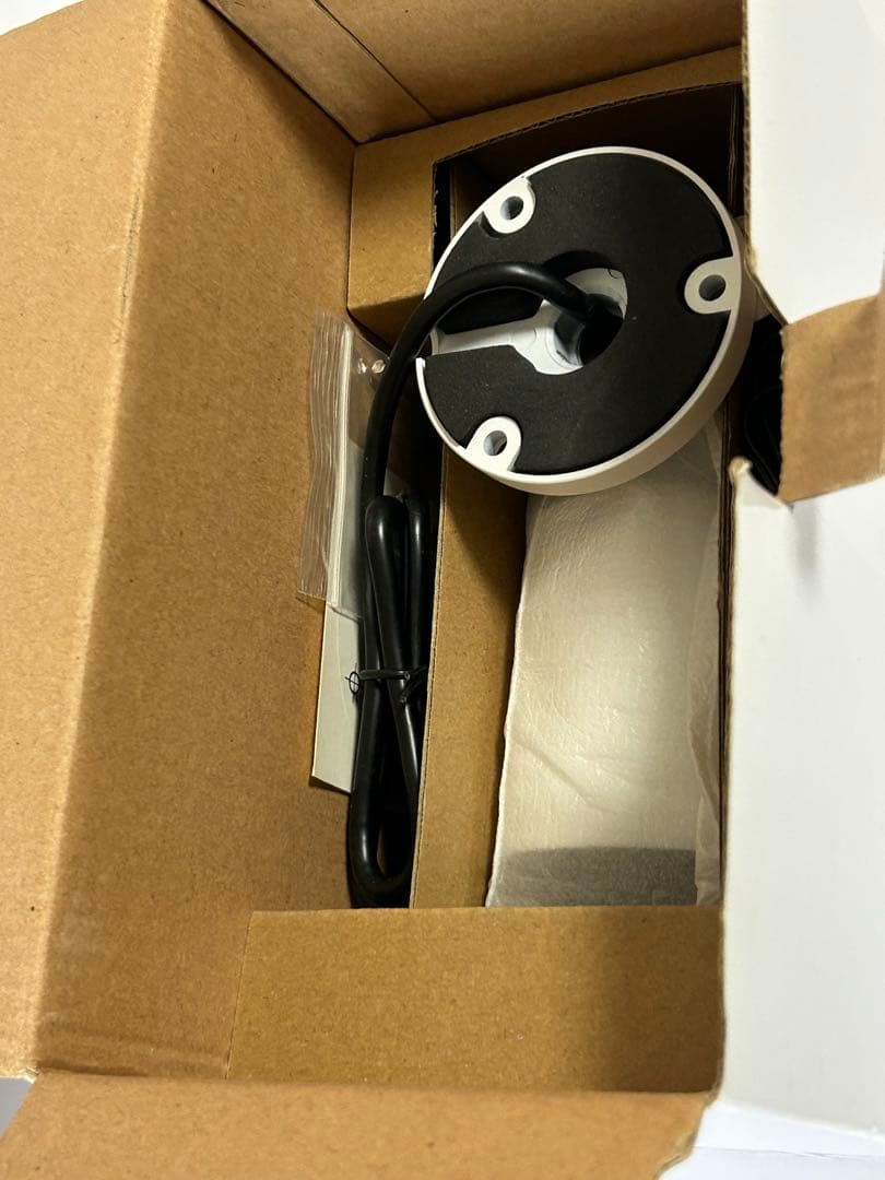 NSK有線式防犯カメラ単体　NS-F201C 防犯カメラ　未使用