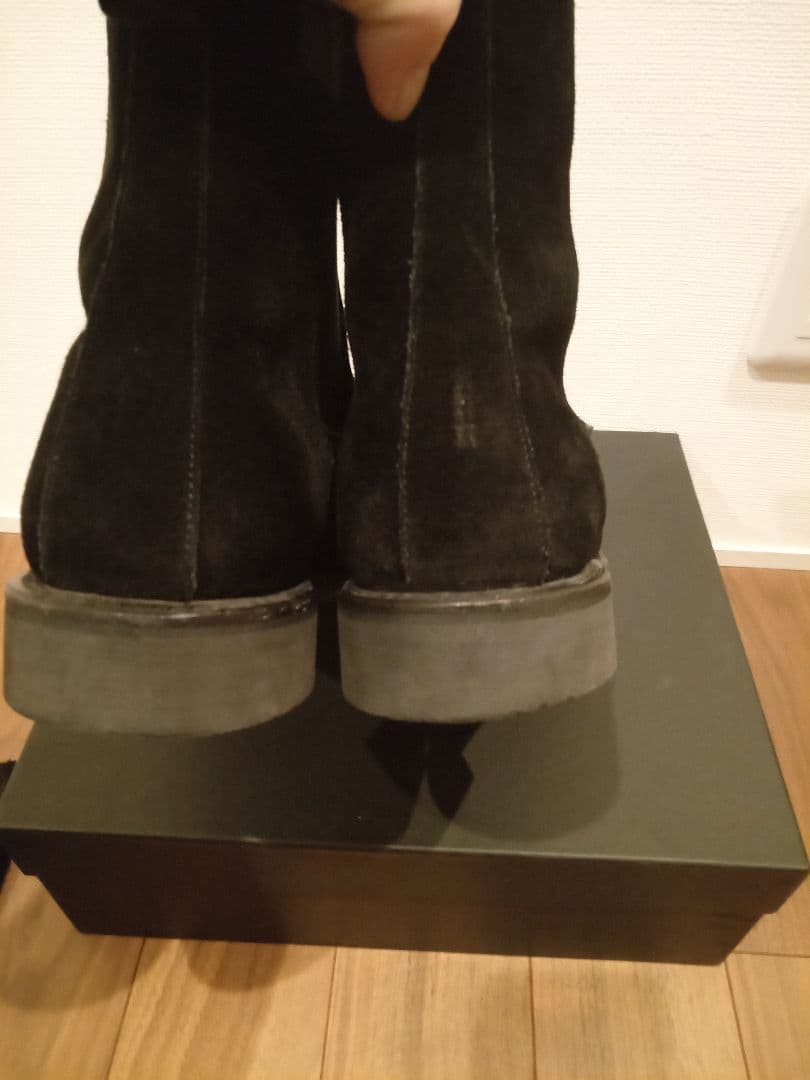 ブラックスエードサイドゴアブーツ