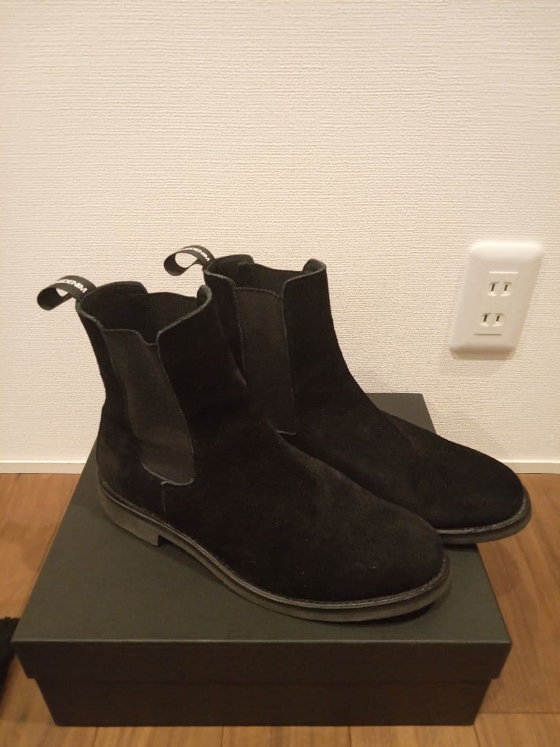 ブラックスエードサイドゴアブーツ